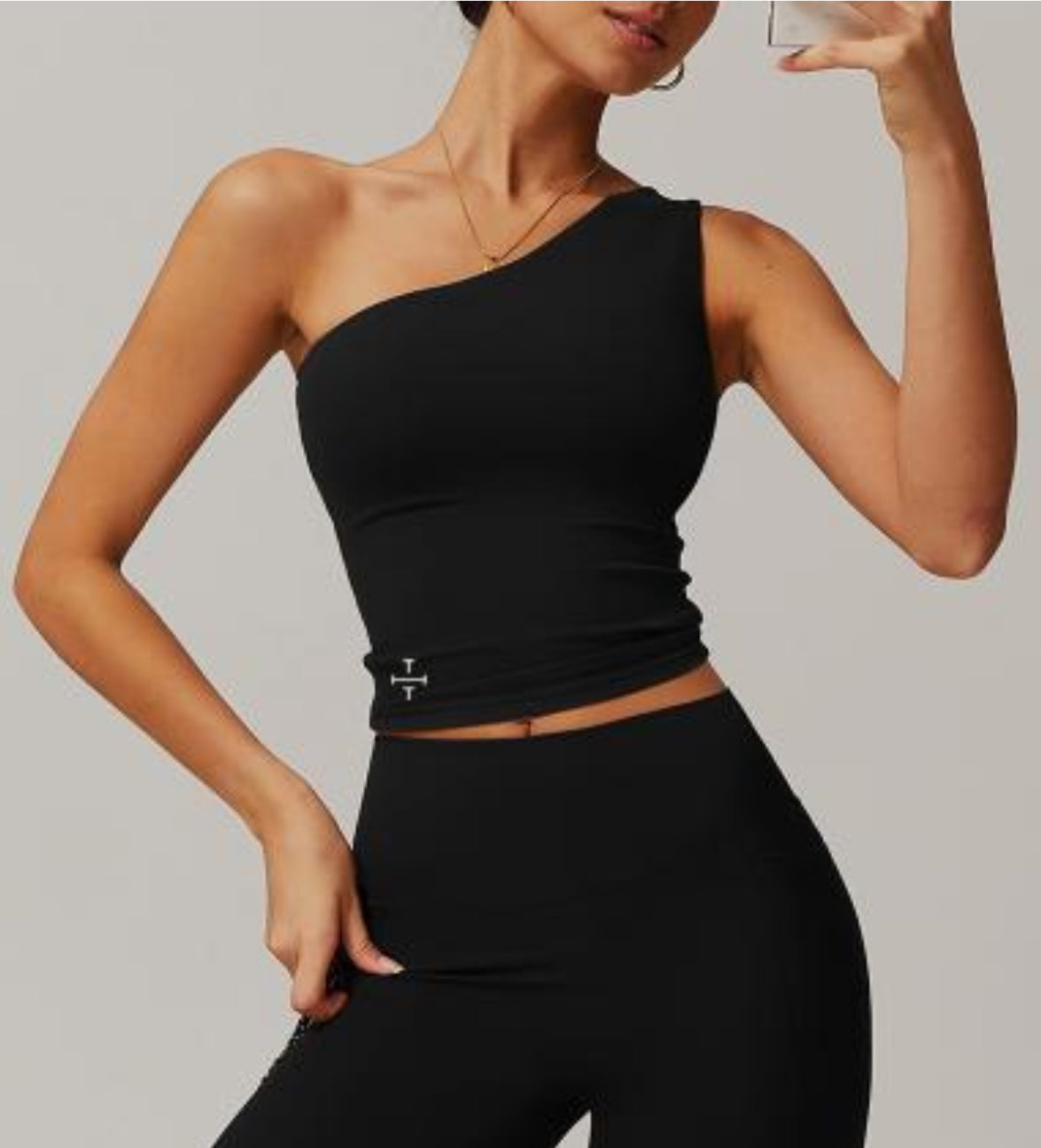 Aura One-Shoulder Crop